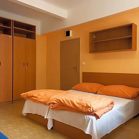 Roosevelt Hostel