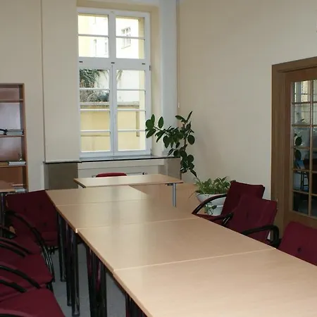 Roosevelt Hostel