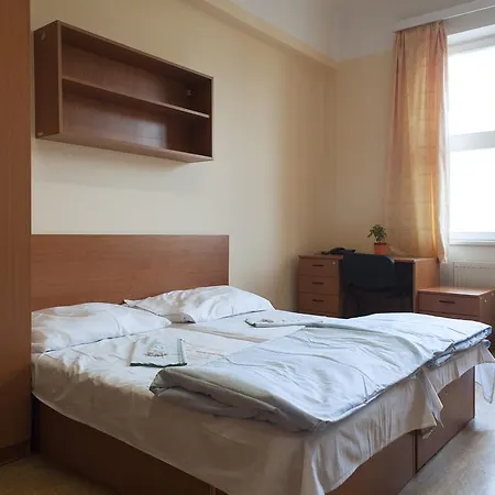 Roosevelt Хостел Прага